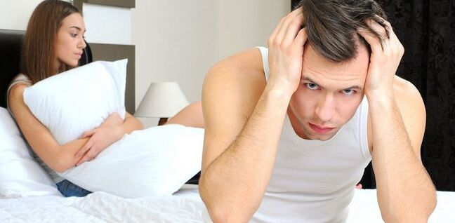 Hombres y mujeres en la cama